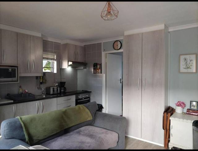 1 BEDROOM PROPERTY TO RENT IN GROENVALLEI